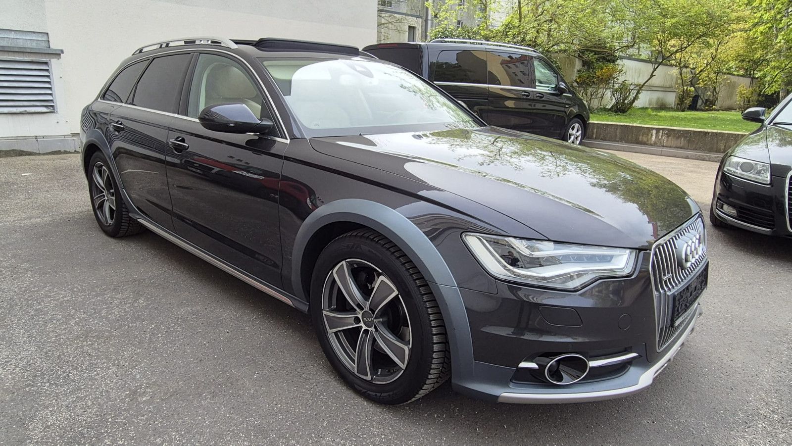 Audi A6 Allroad - 1