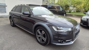 Audi A6 Allroad - 1