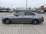 Mercedes-Benz E 350e AVANTGARDE LED/AMG-Line/Nappa-Leder/Pano - Mercedes-Benz E 350: Plug-In Hybrid
