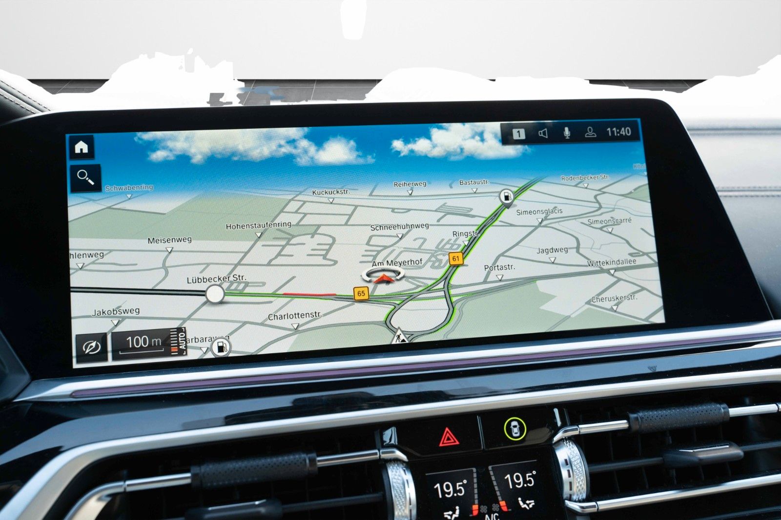 Fahrzeugabbildung BMW X7 M50 i SPORT VOLL SHADOW LED TV CARBON 22"