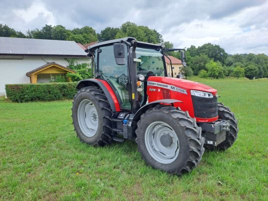 Massey Ferguson M 5709 Dyna 4