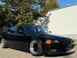 BMW E38*740*BREITBAU*#Mo Style Customs/Instagram - BMW 740 mit Benzin-Antrieb: Limousine, E38 740i