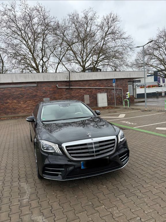 Image of Mercedes-Benz S 400