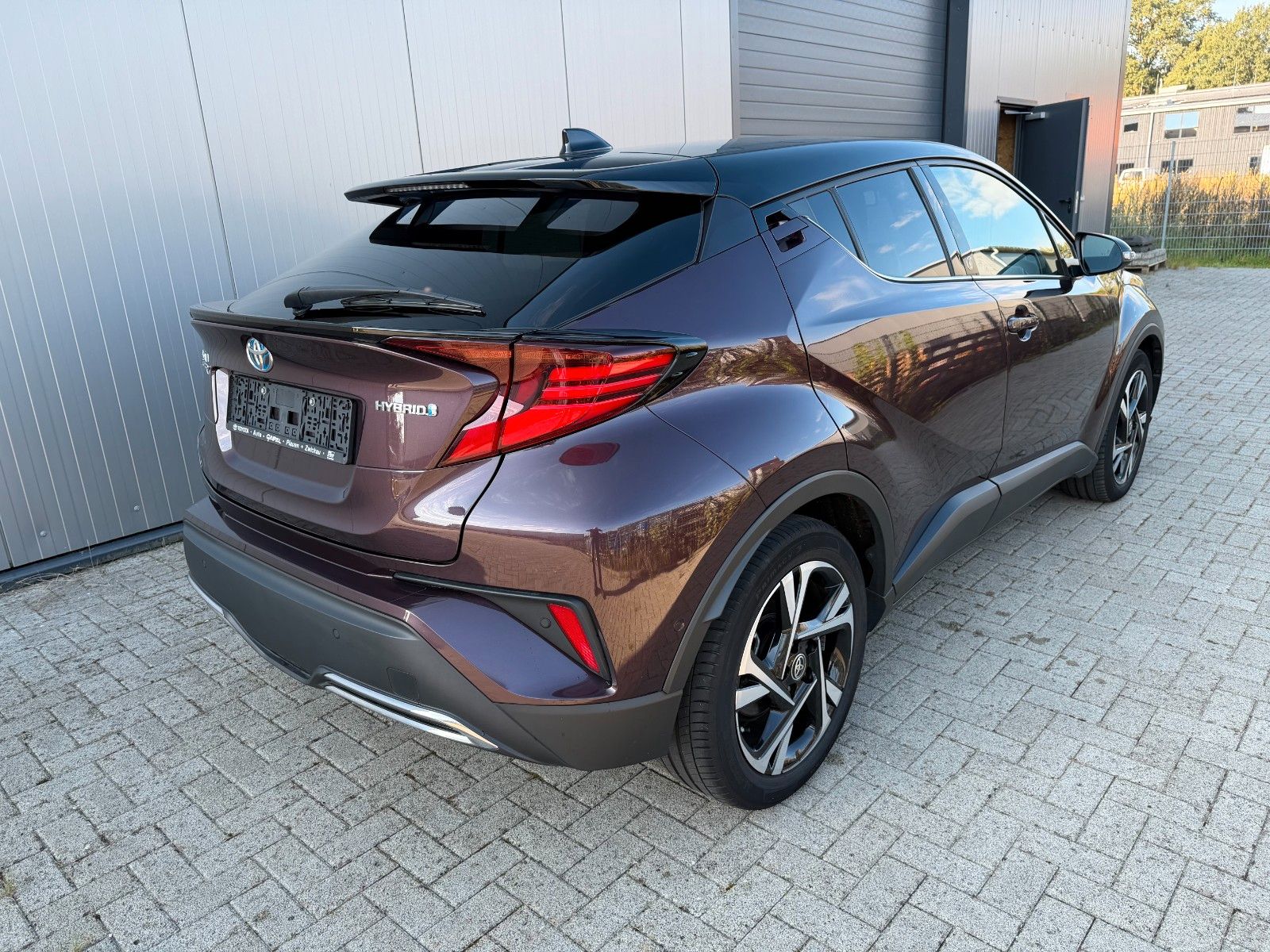 Toyota C-HR 2.0-l-VVTi Hybrid Team Deutschland imagem 3
