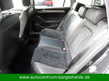 Volkswagen Passat Variant - 11