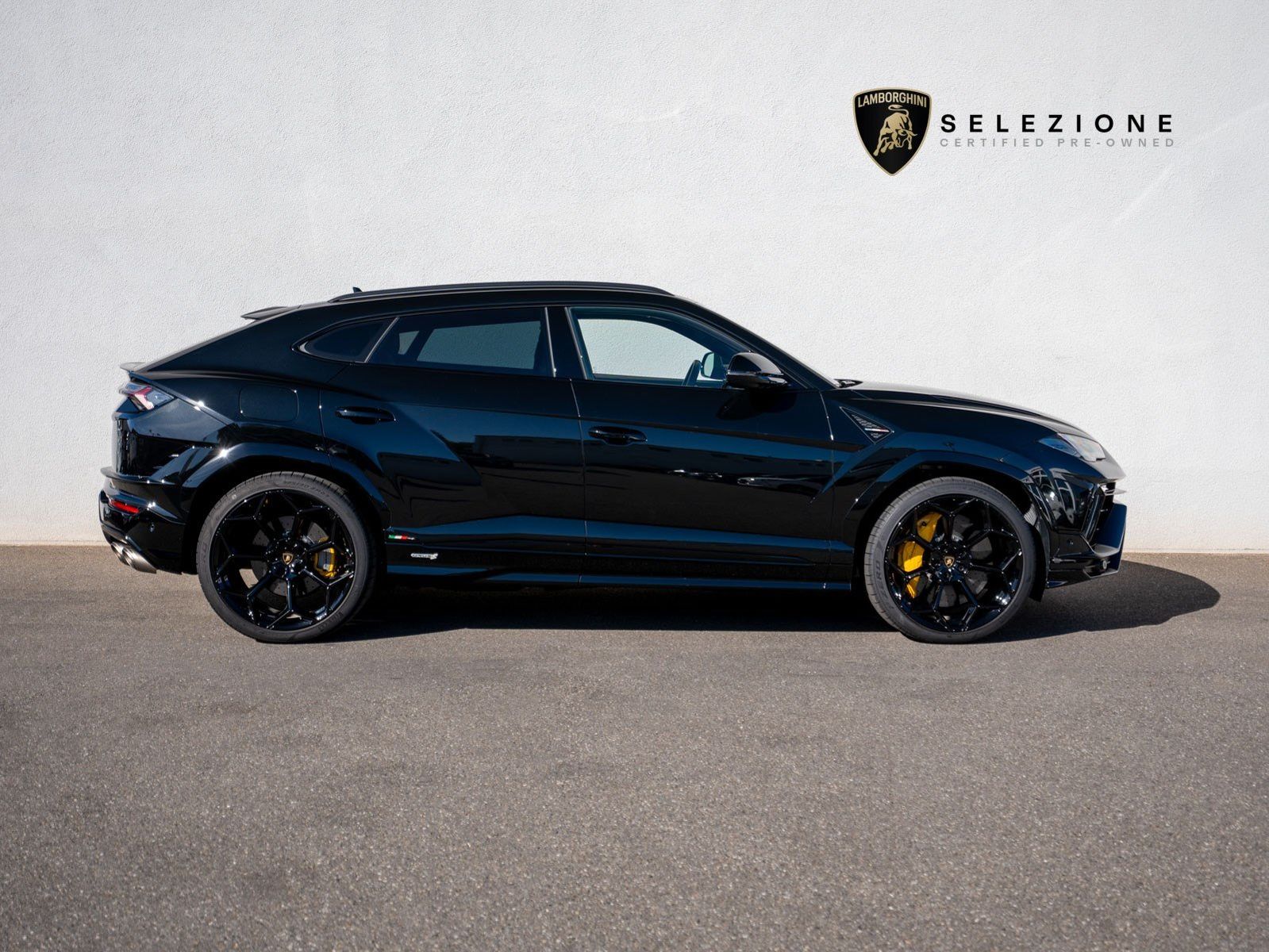 Lamborghini Urus S 23 AKRAPOVIC B&O PANO MASSAGE PARK-ASSIS foto 2