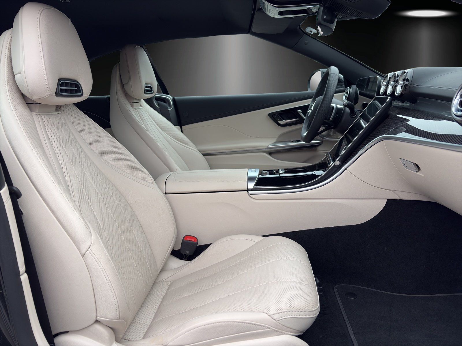Fahrzeugabbildung Mercedes-Benz CLE 300 4MATIC Cabriolet AMG HeadUp AHK Burmeste