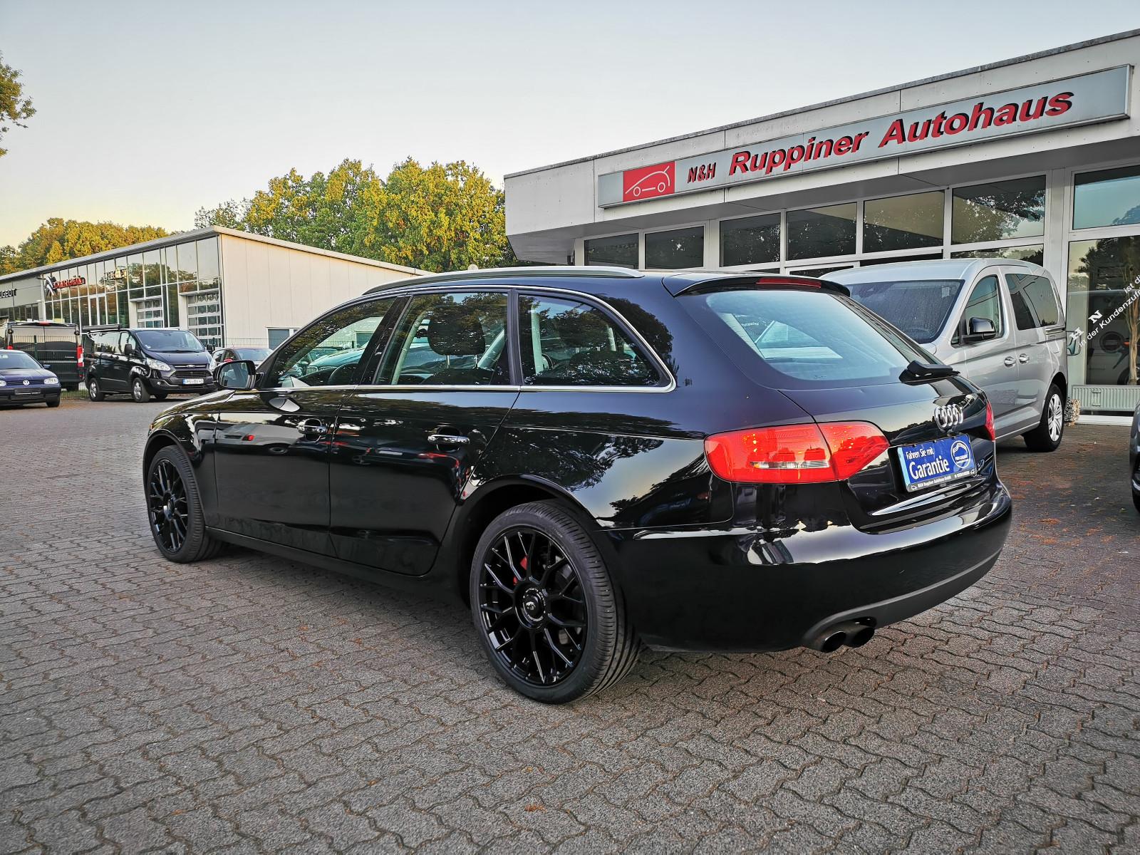 Audi A4 2010 — interior