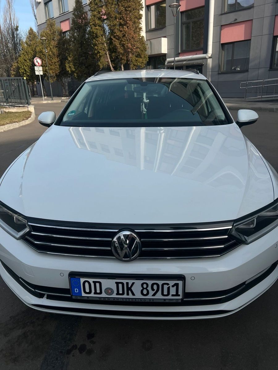 VW Passat Variant