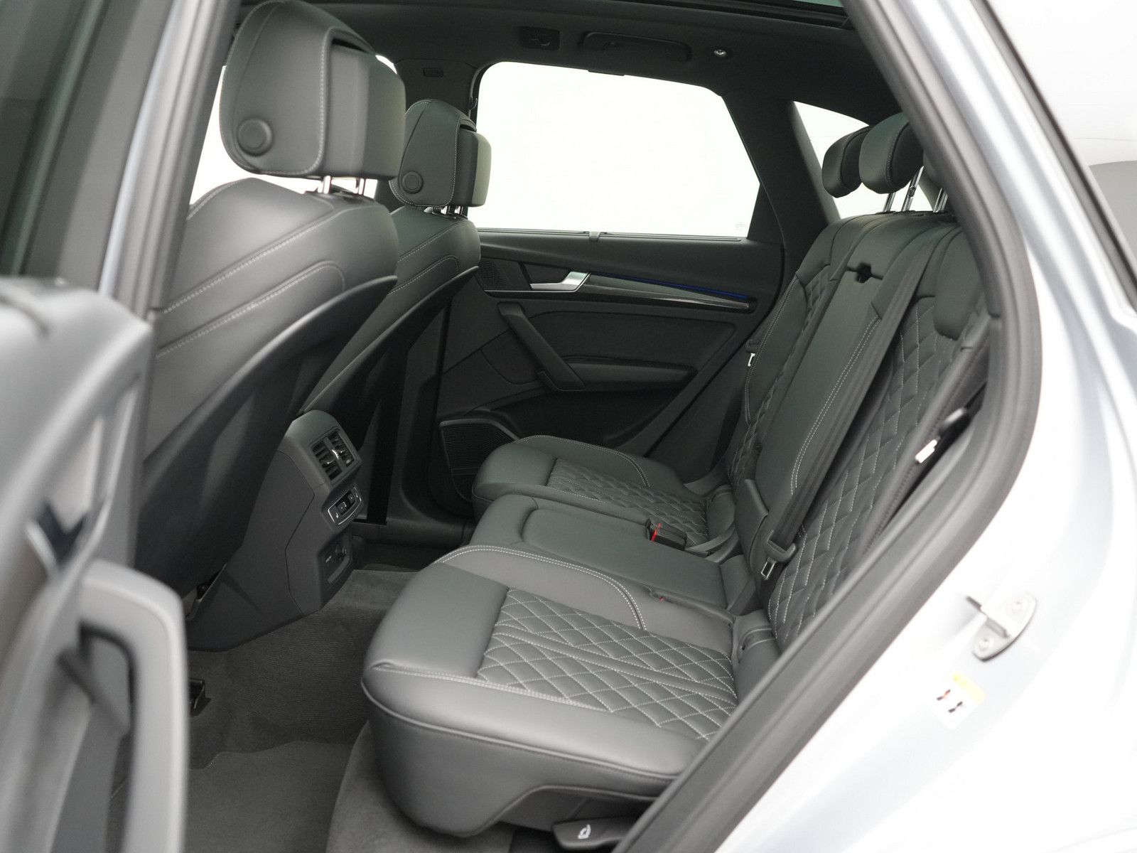 Audi SQ5 - Bild 18