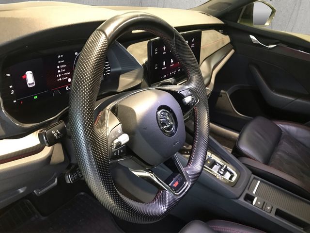 Octavia Combi RS Plus 2.0 TDI 4x4 DSG*AHK*