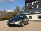 Honda Civic 4DR Hybrid (2007)  Sehr spars... - Honda: Limousine, S200