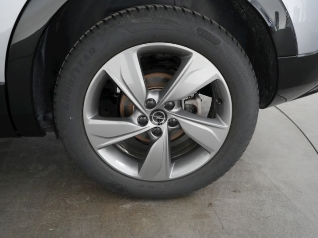 Grandland GS+LED LICHT+NAVI+360 GRAD KAMERA+SITZ