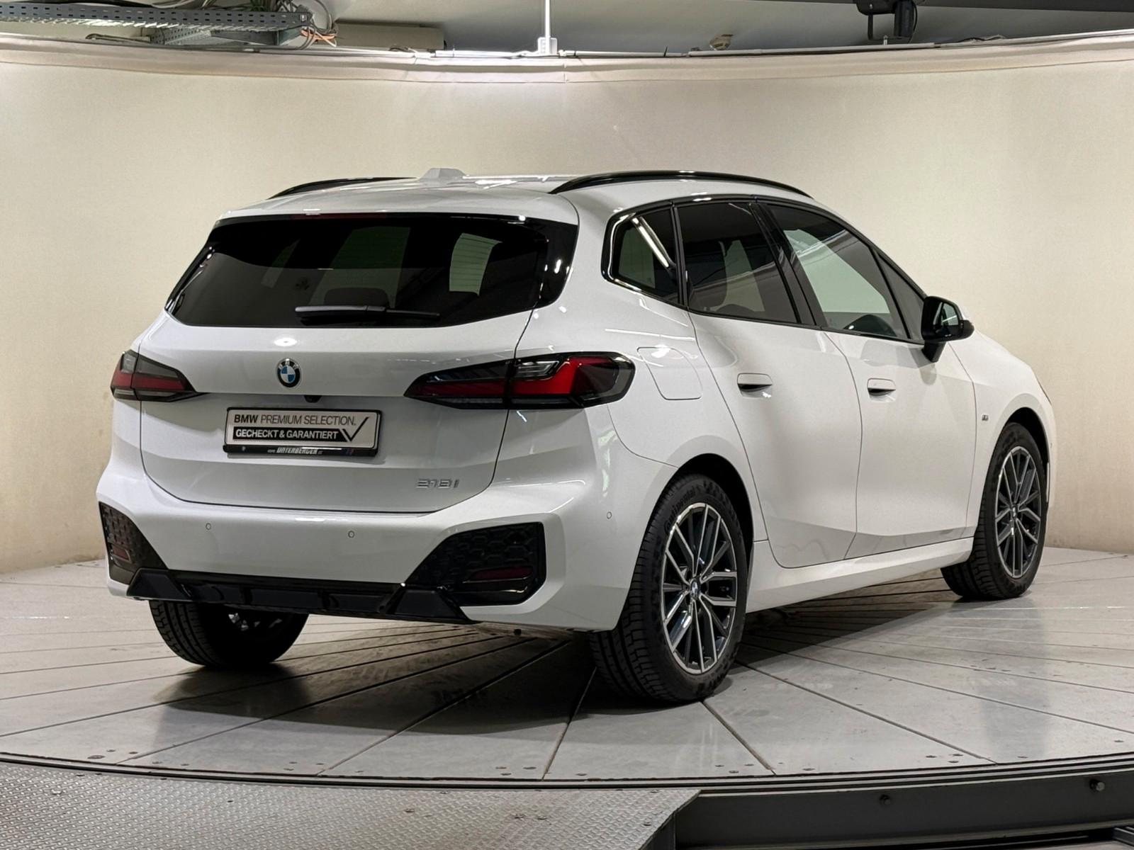 BMW 218i Active Tourer M Sportpaket AHK ACC RFK