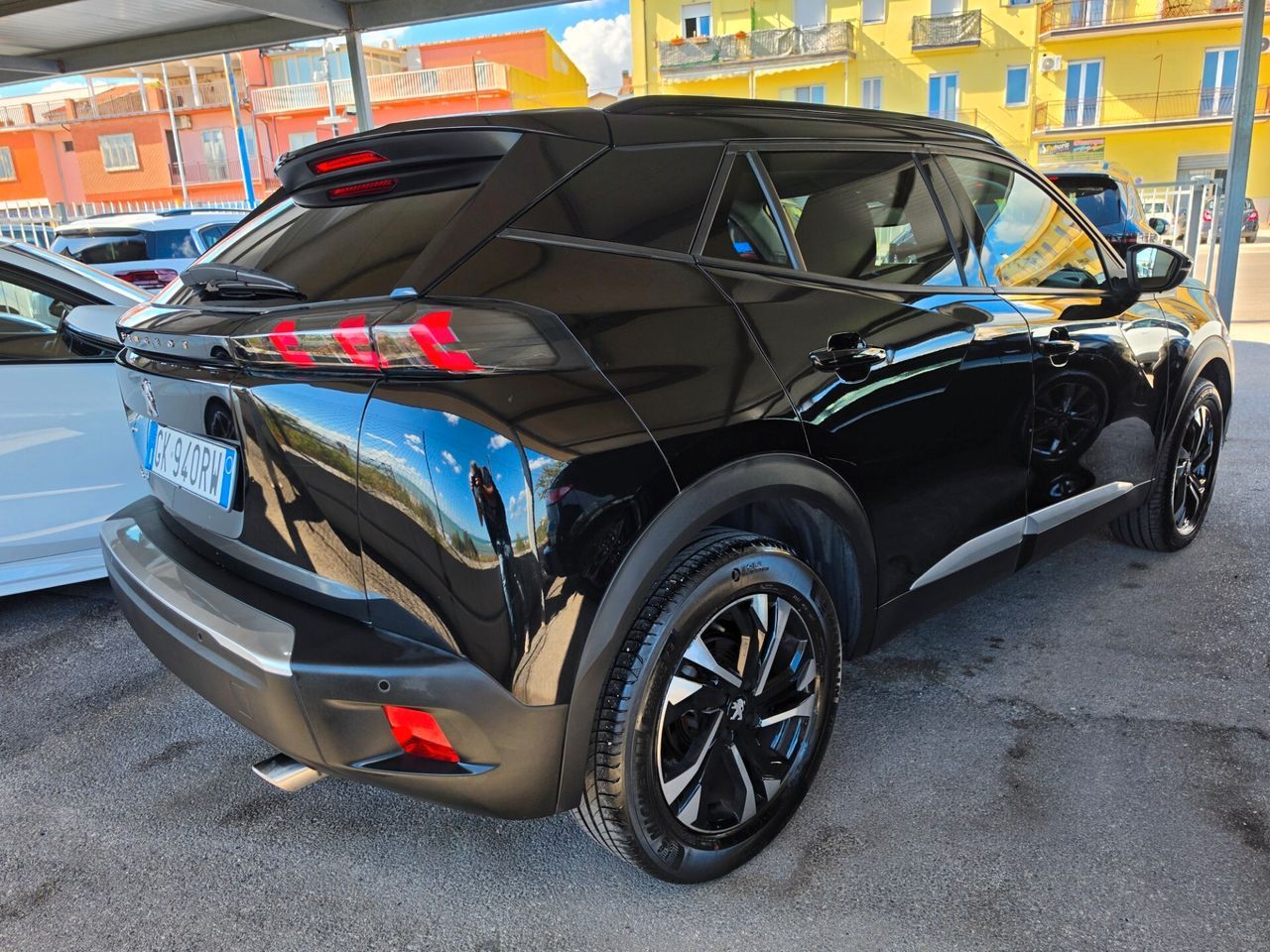 Peugeot 2008 BlueHDi 110 S&S Allure Pack imagem 2
