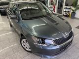 Skoda Fabia 1.4 TDI*AUTOMATIK*NAVI*TEMP*PDC*BLUE*AHK - Skoda Fabia: Automat