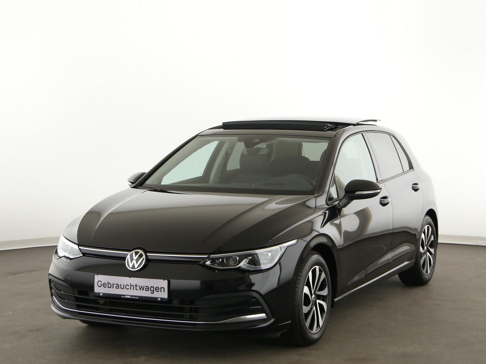 Volkswagen Golf VIII 2.0TDI DSG Active Navi AHK Pano.dach R