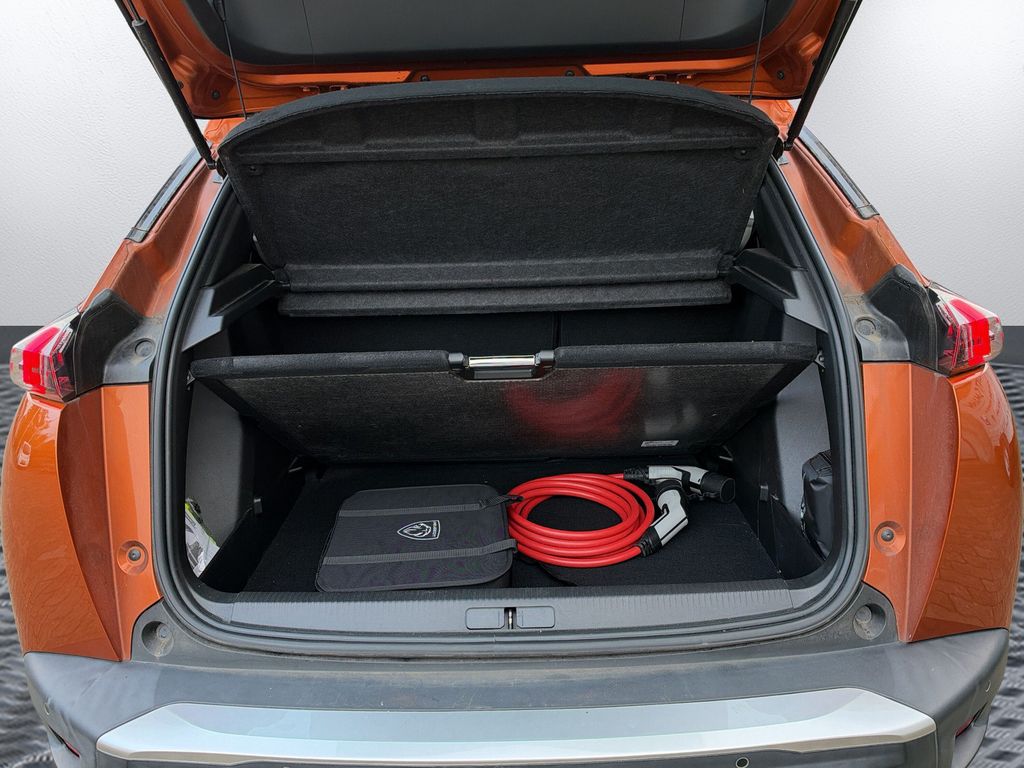 Peugeot 2008 100% Elektro Allure Pack- Kamera SHZ – Bild 10 von 16