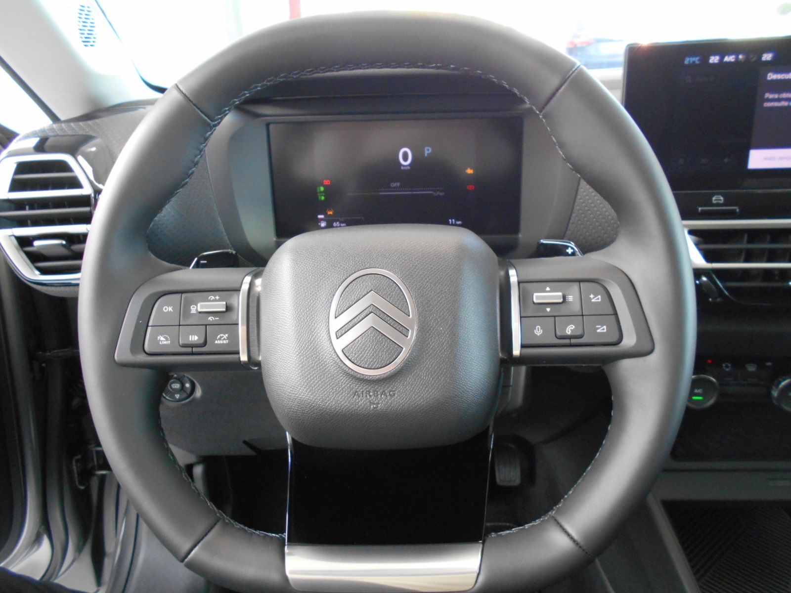 Fahrzeugabbildung Citroën C 4 Hybrid 136 e-DCS6 Max Facelift