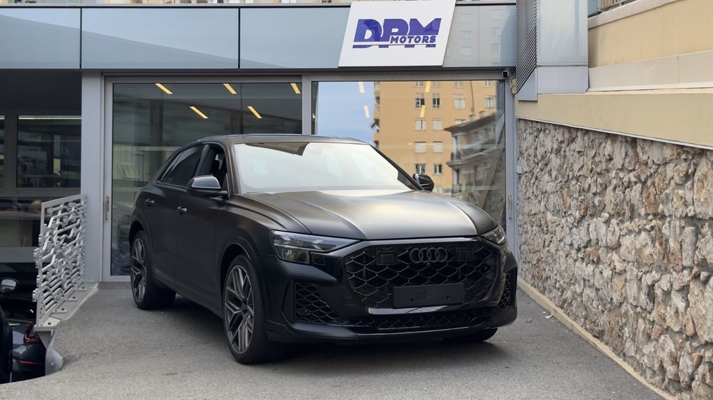 Image of Audi RSQ8