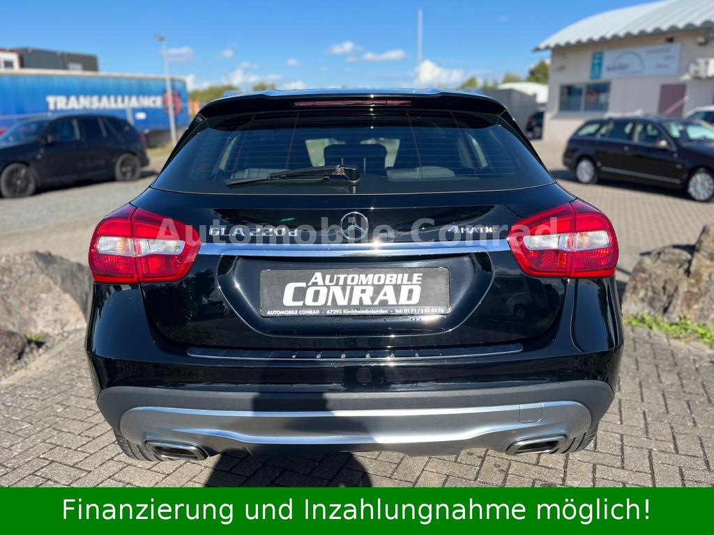 Mercedes-Benz GLA 220