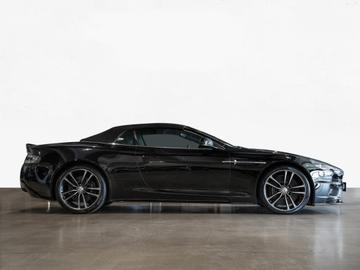 2011 Aston Martin DBS — миниатюра 15