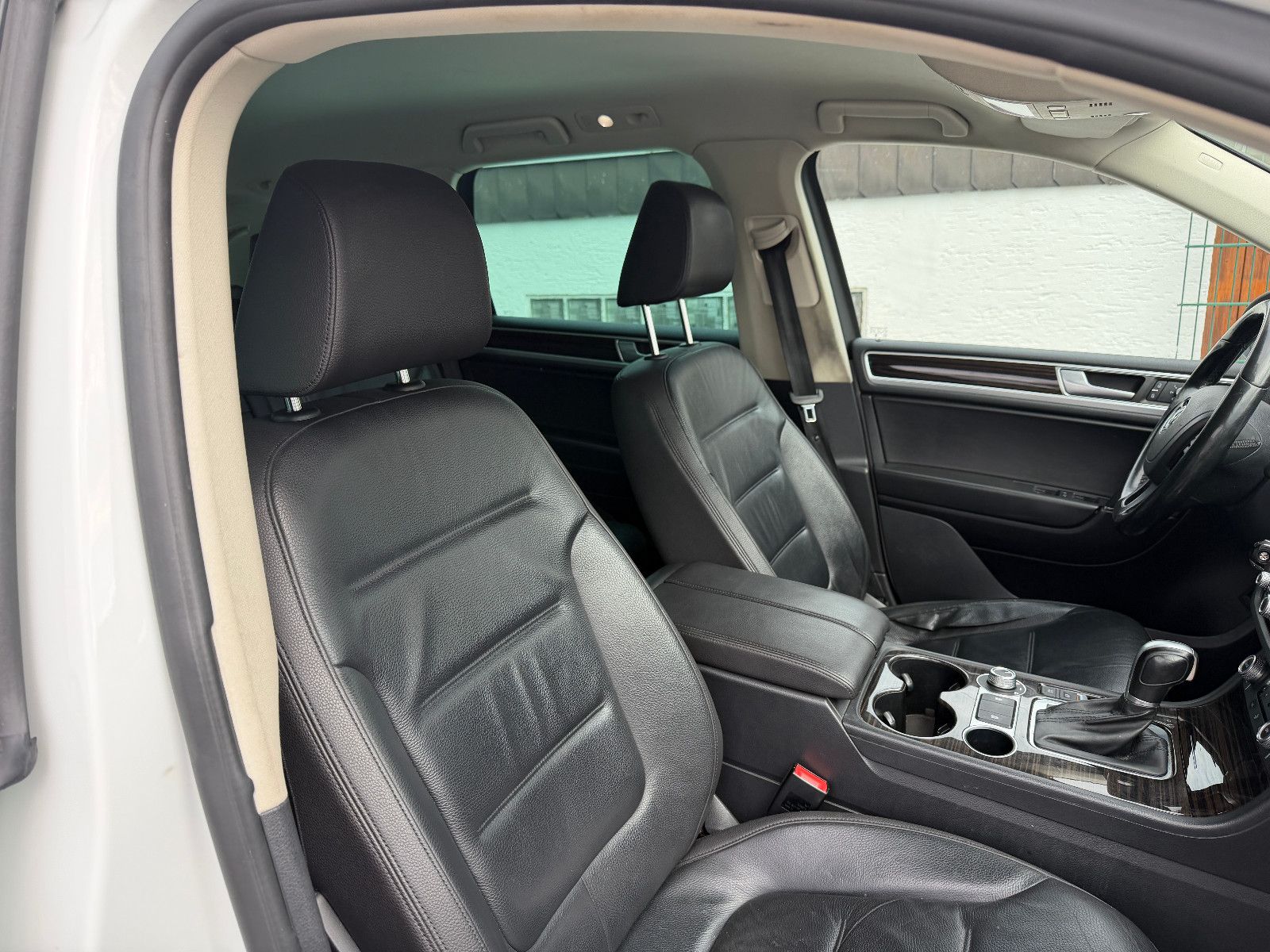 Fahrzeugabbildung Volkswagen Touareg V6 TDI BMT/Terrain Tech 4Mot/NAVI/LEDER