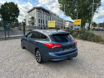 Ford Focus - 6