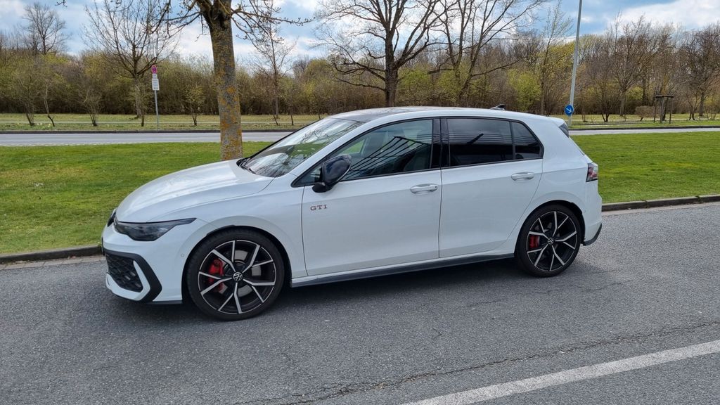 Image of Volkswagen Golf