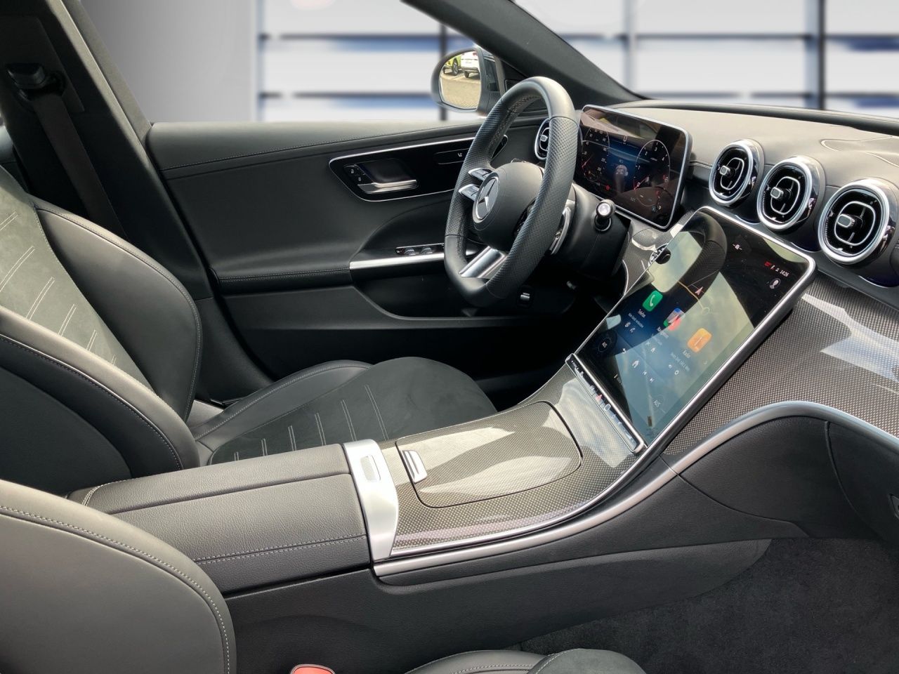 Fahrzeugabbildung Mercedes-Benz C 300 d T AMG+AHK+EASYPACK+AMBIENTE+KAMERA+