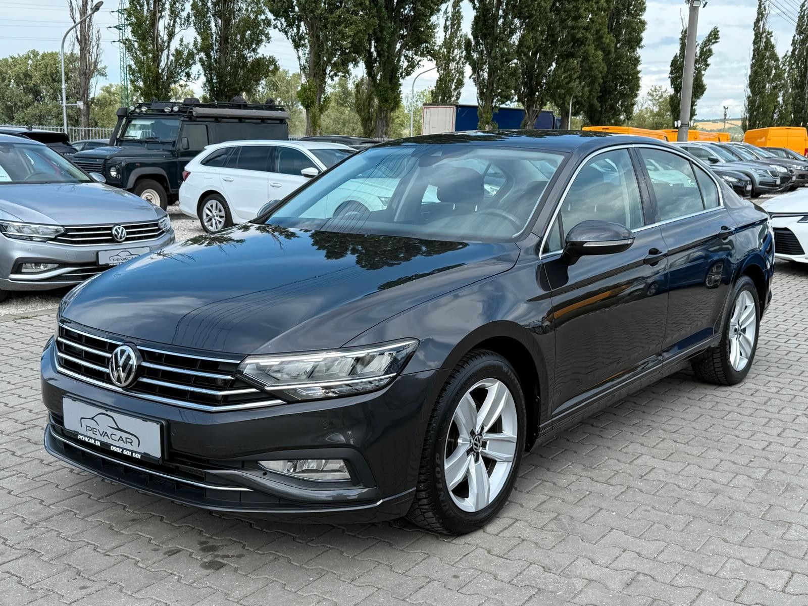 VW Passat Lim. Business 4Motion