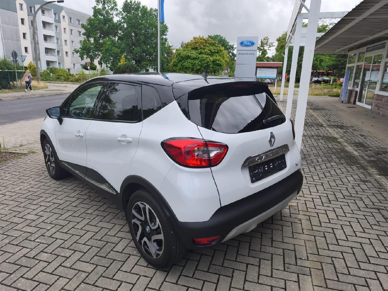 Fahrzeugabbildung Renault Captur Crossborder