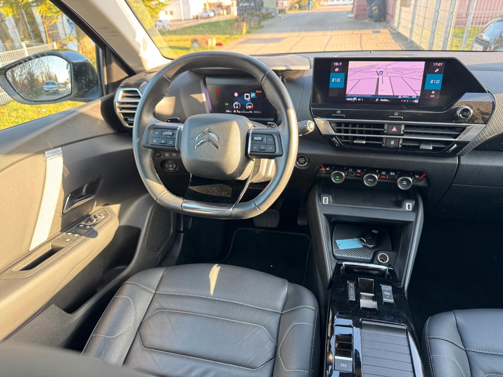 Citroën C4 Lim. Shine/Head-UP/RFK/MFL/NAVI/SHZ/LED/