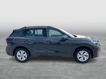 Volkswagen Tiguan - 5