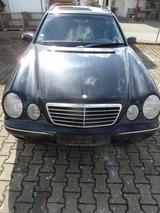 Mercedes-Benz Verkaufe Mercedes E320T Avantgarde - Mercedes-Benz E 320 in Augsburg