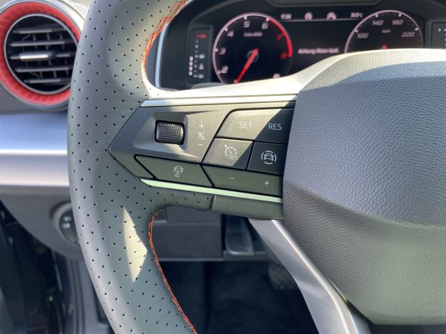 Ibiza FR 1,0 TSI DSG *LED+NAVI+KAM+SHZ+PDC+ALU*