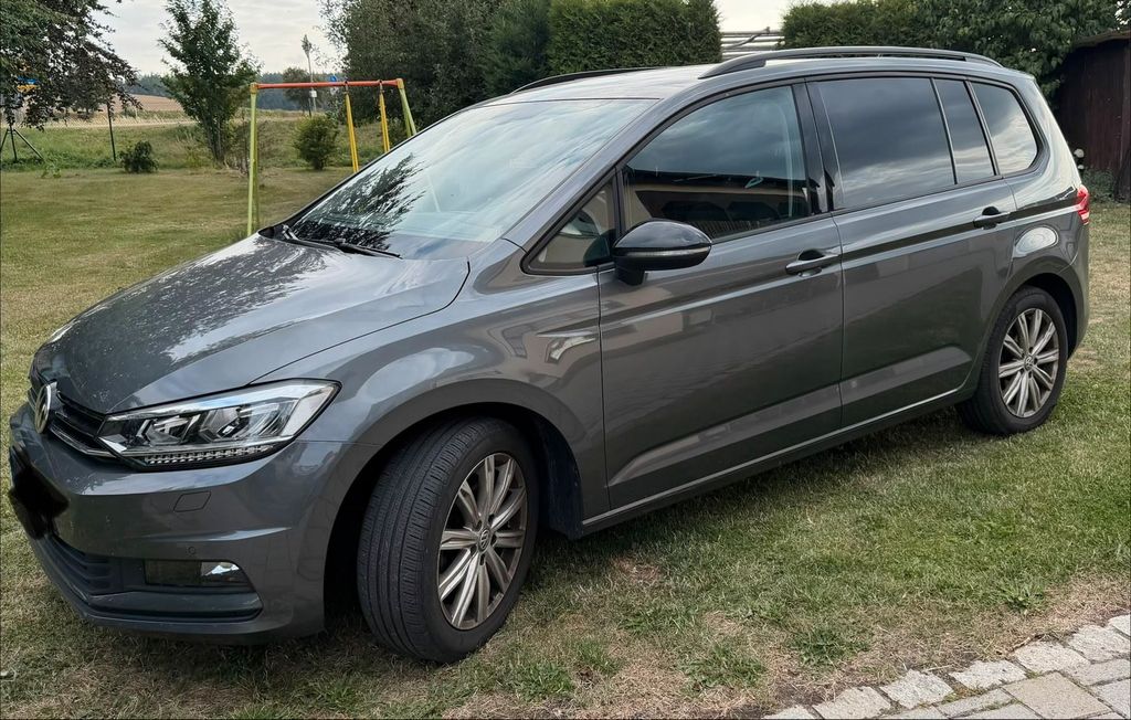 Image of Volkswagen Touran