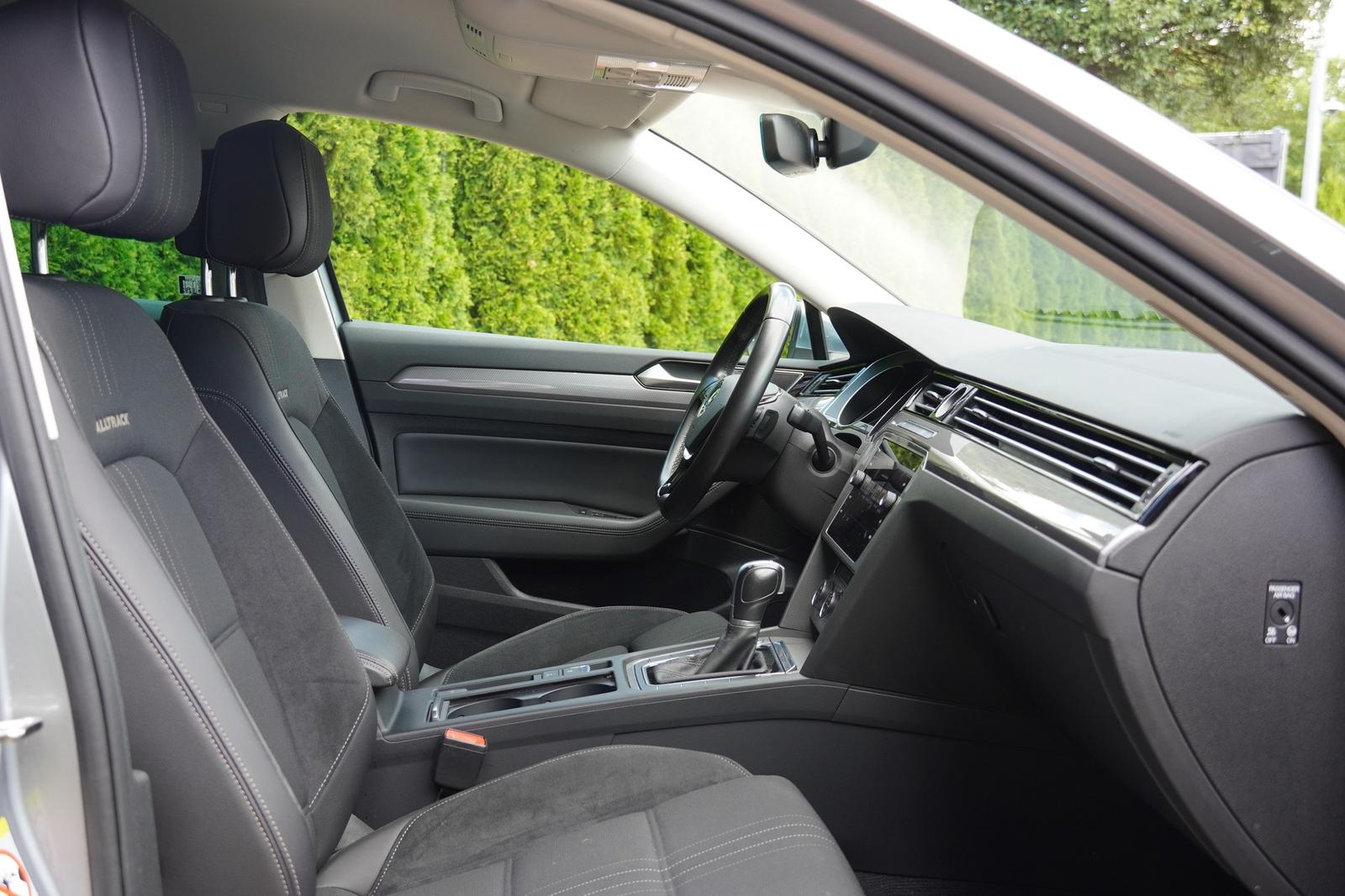 Volkswagen Passat Variant 2.0TSI DSG Alltrack 4M LED AHK AC