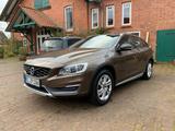 Volvo V60 Cross Country - gebrauchte Volvo V60 Cross Country aus dem Jahr 2016