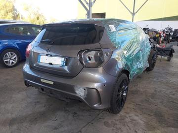 صورة 5 لـ 2015 Mercedes-BENZ A 220