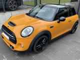 MINI Cooper S JCW-Paket - MINI MINI: Gelb