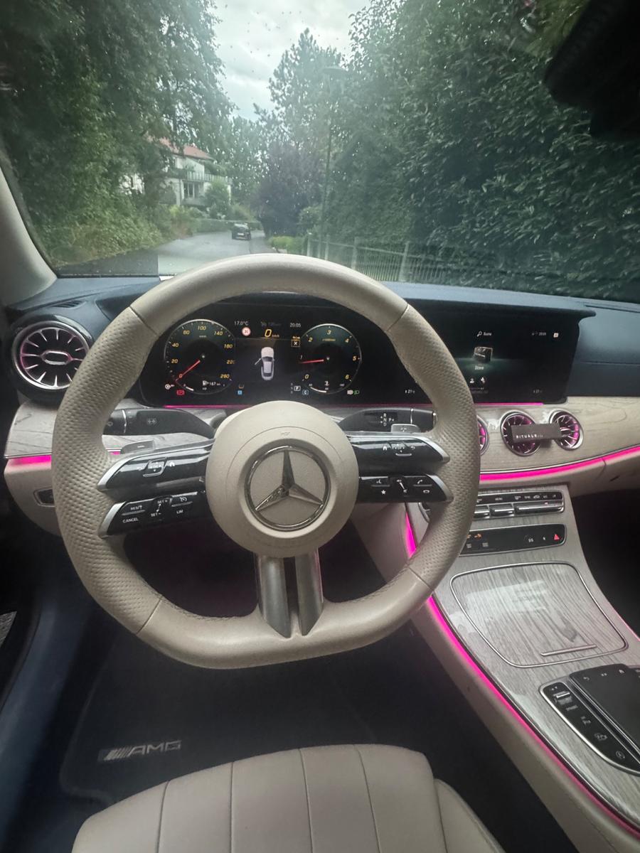 Mercedes-Benz E 220 d Autom. -