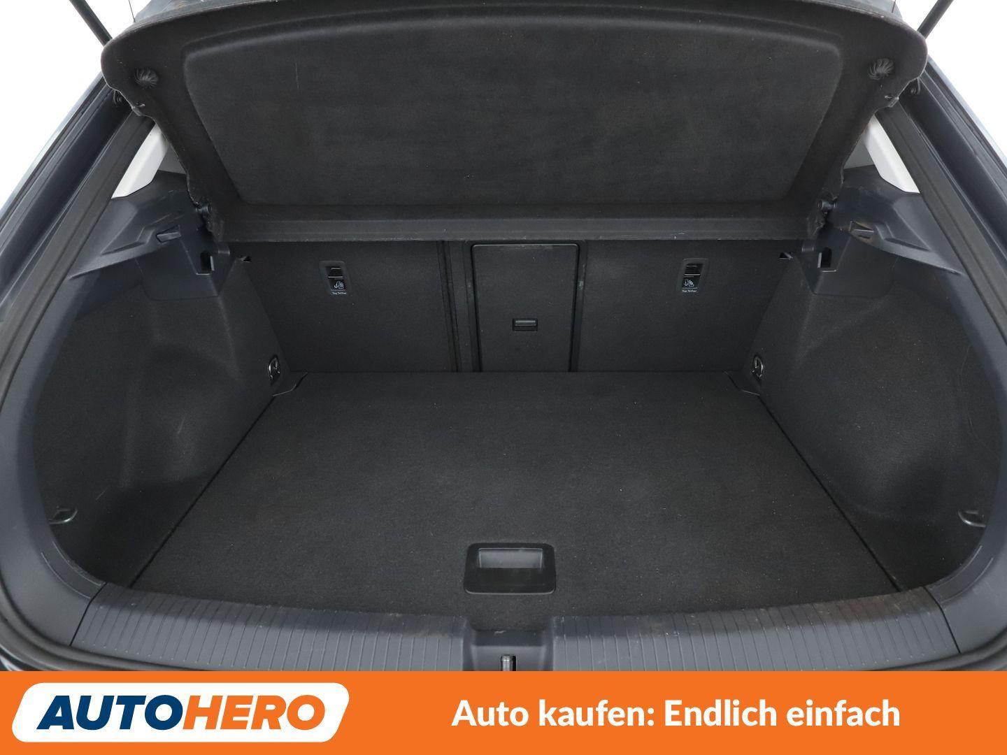 Volkswagen T-Roc 1.0 TSI Life*NAVI*PDC*SHZ*ALU*DAB*PLA*, миниатюра 16