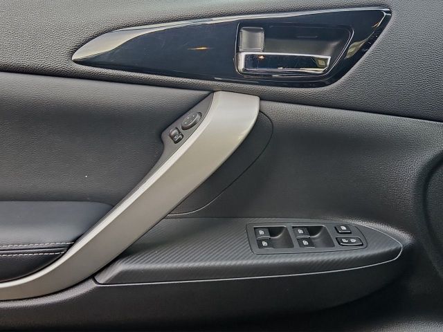 Eclipse Cross 2.4 MIVEC PLUS Hybrid 4WD