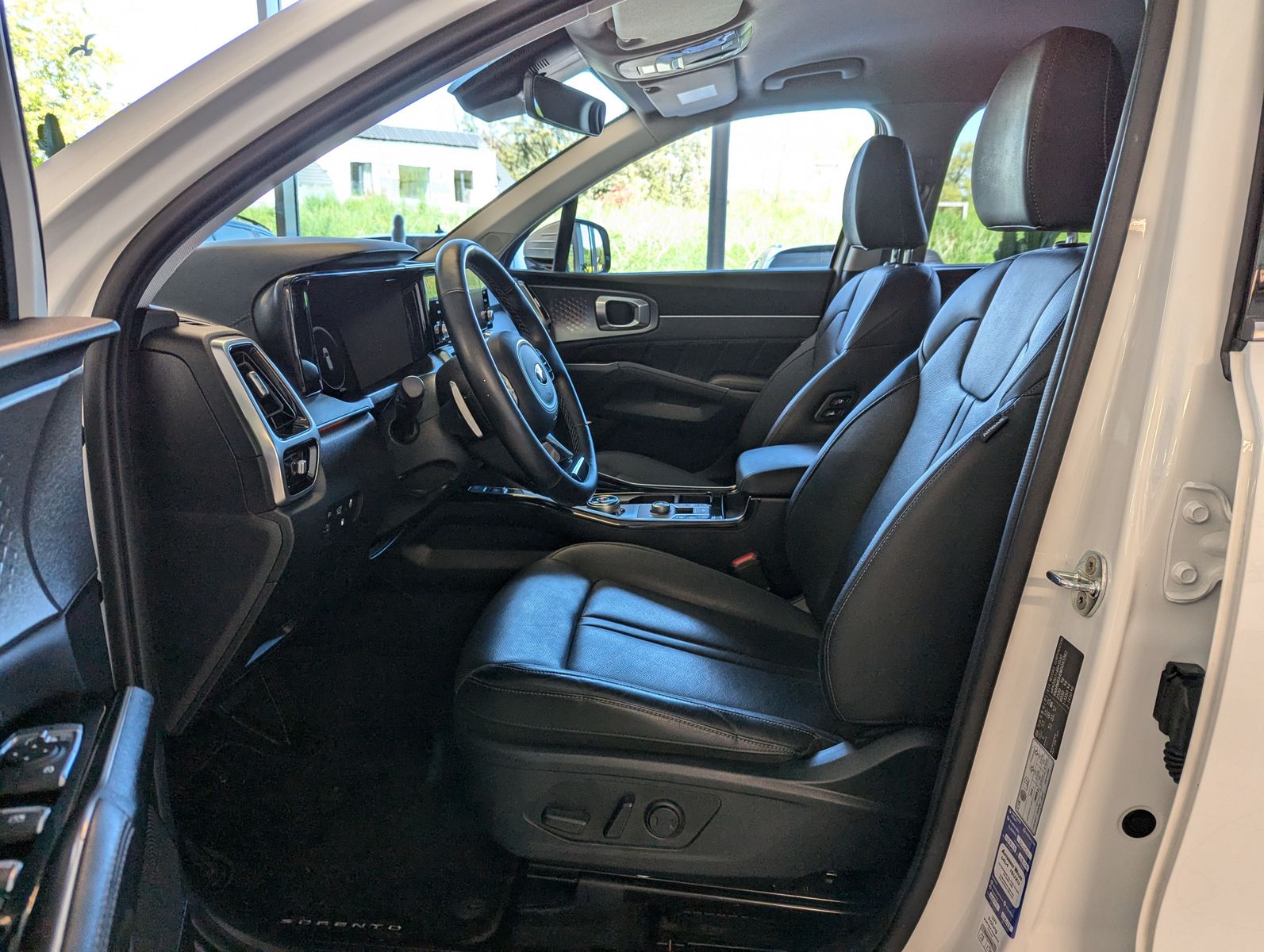 KIA Sorento Spirit 4WD Plug-In Hybrid ACC BOSE 360° - Image 13