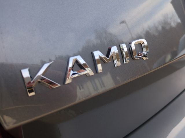 Fahrzeugabbildung SKODA Kamiq 1.0 TSI Essence LED ALU SHZ