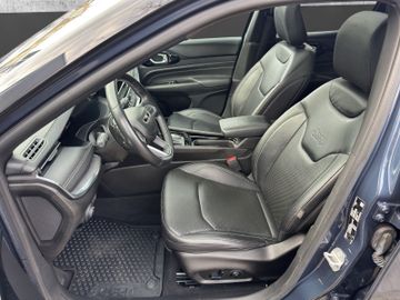 Jeep Compass S 1,3 MultiAir Navi+Pano+SHZ+RFK+LM