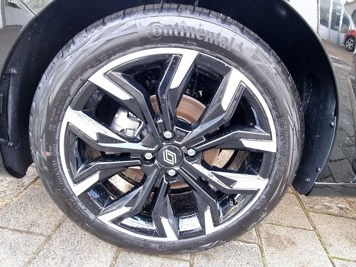 Fahrzeugabbildung Renault Clio Techno TCe 90