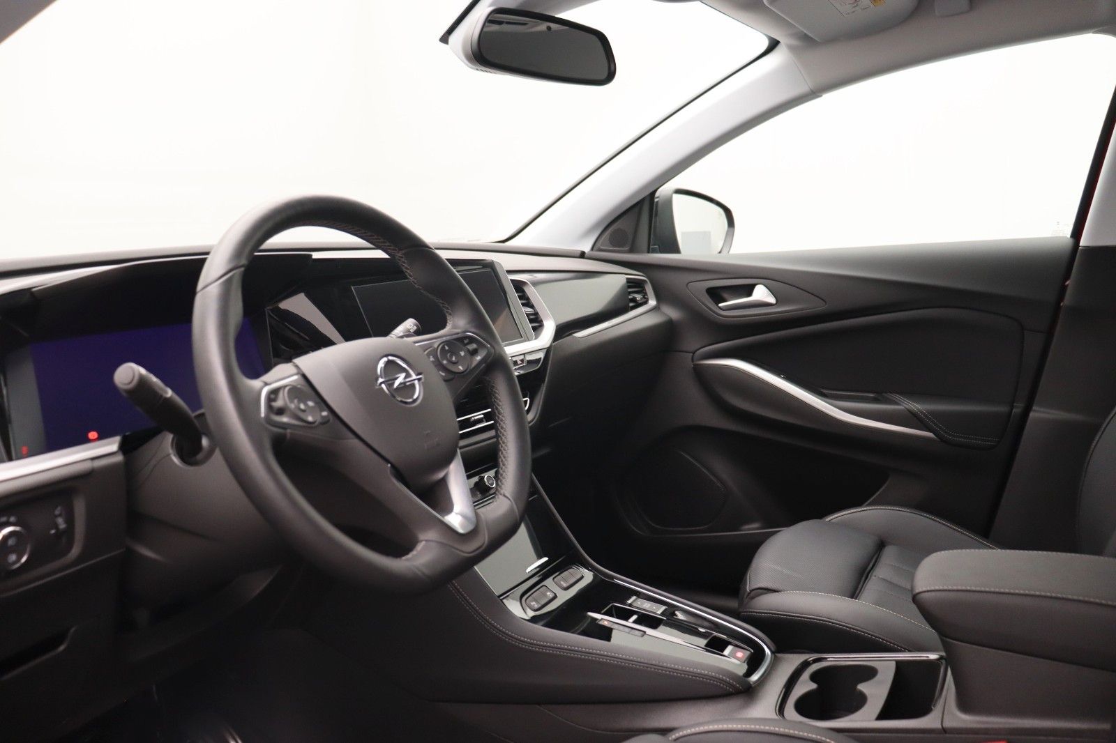 Fahrzeugabbildung Opel Grandland 1.2 Elegance NAVI LED MEMORY