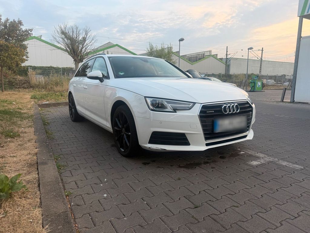 Image of Audi A4